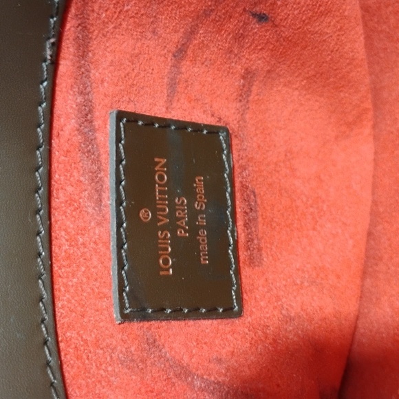ON HOLD @cheriealyons Louis Vuitton Damier Ebene Rivoli MM W Strap (No Lock/Key) - Picture 11 of 16